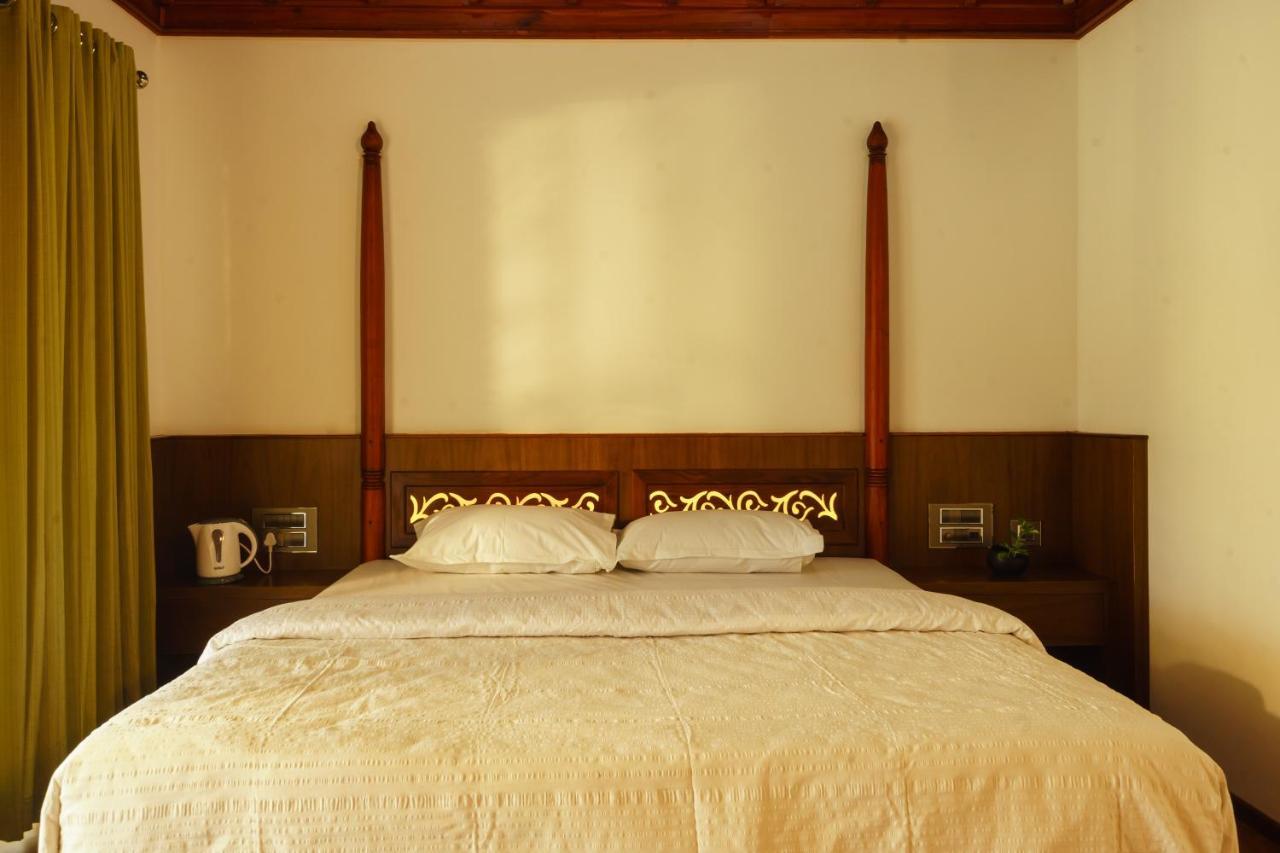 Backwater Brook Kumarakom Exterior foto