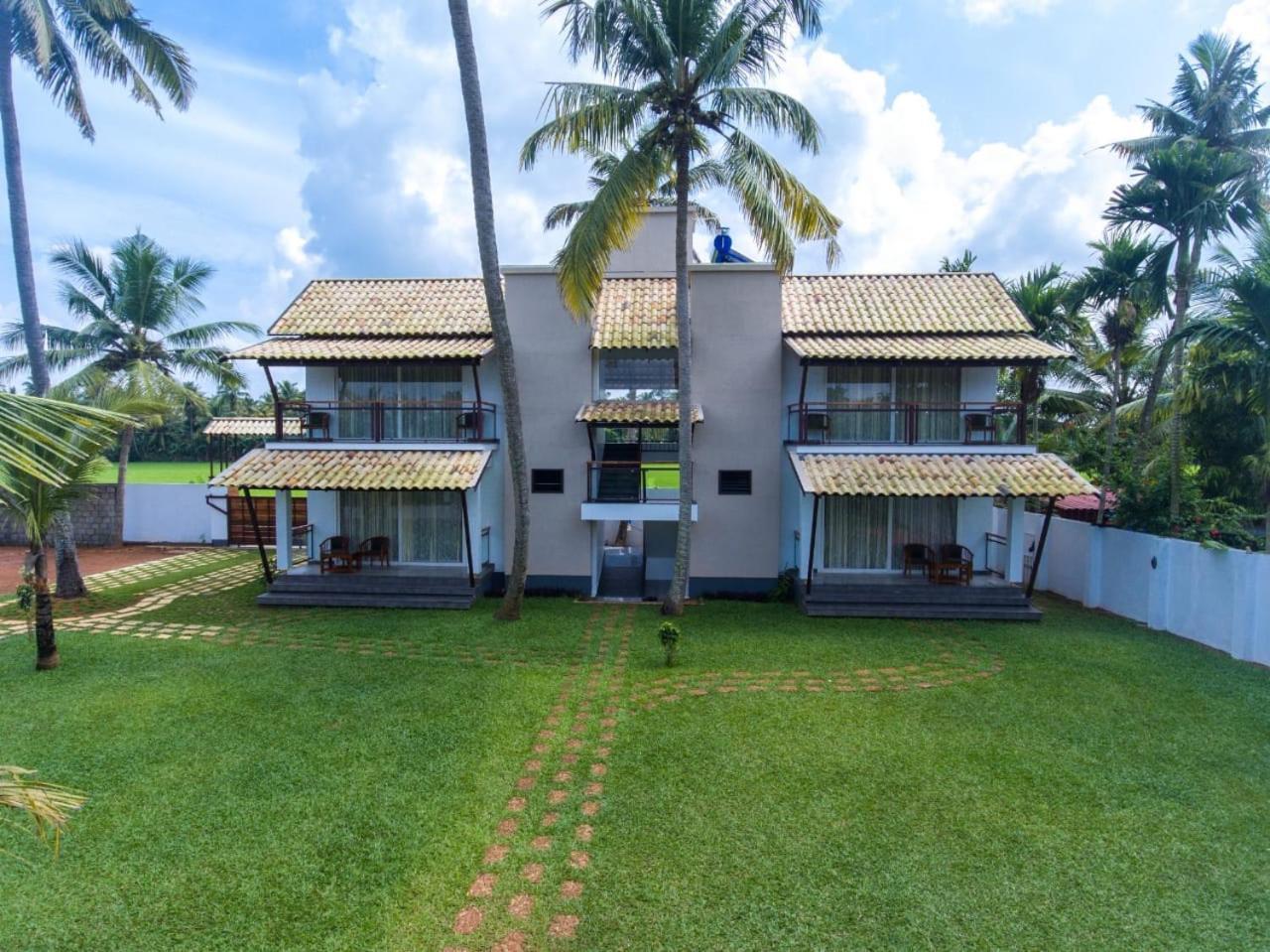 Backwater Brook Kumarakom Exterior foto