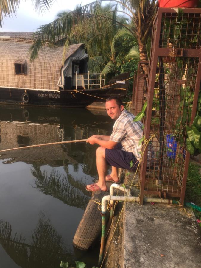 Backwater Brook Kumarakom Exterior foto